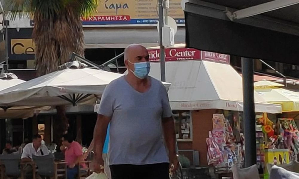 Κορονοϊός: Πρώτο Σαββατοκύριακο με μάσκες παντού στα Τρίκαλα